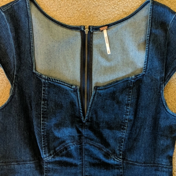 Free People Denim Fitted Dress Sz. M - Picture 3 of 4